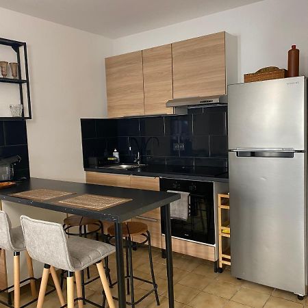 Confortable T2 Avec Jardin Amenage Lezignan-Corbieres Bagian luar foto