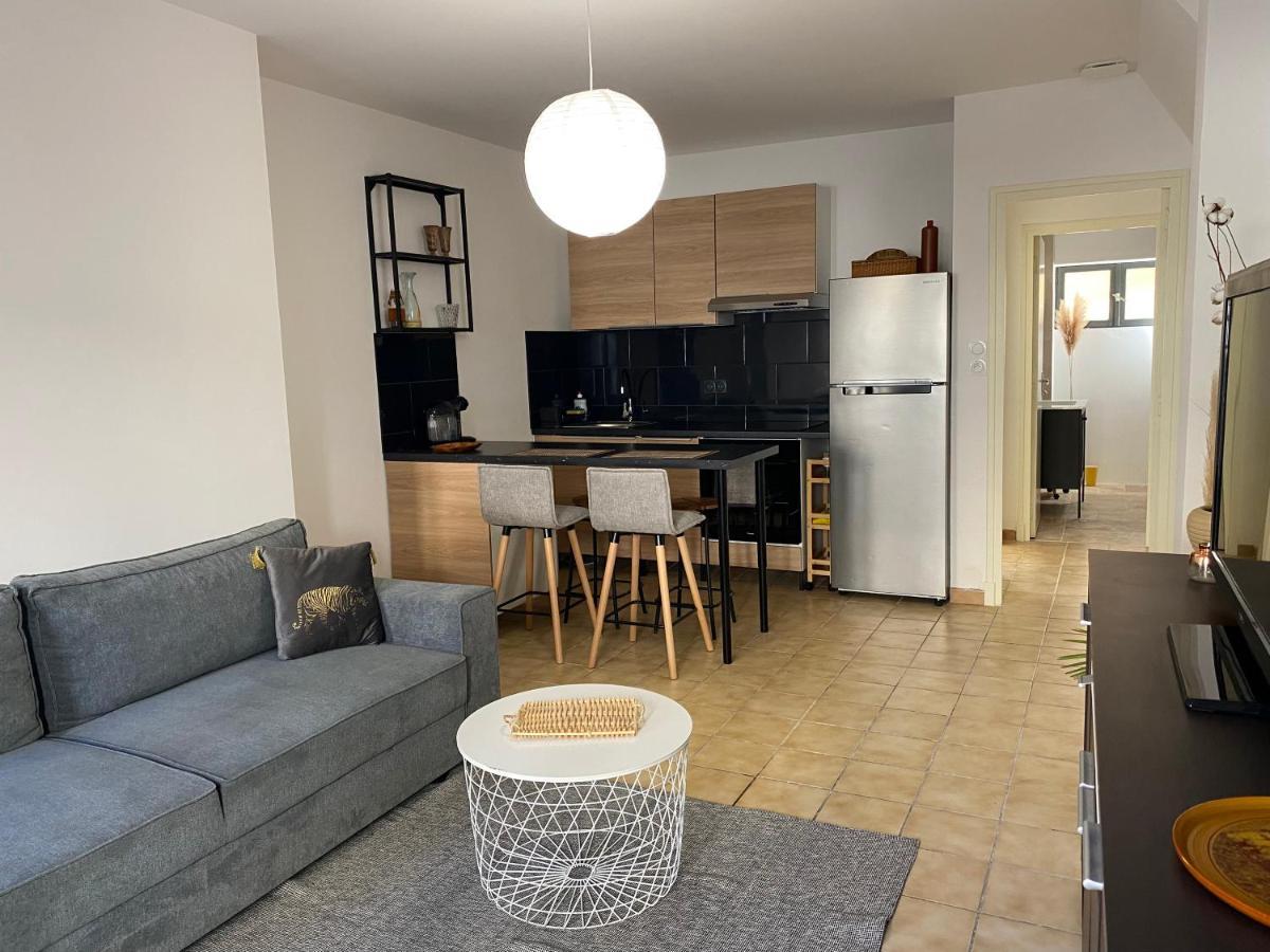 Confortable T2 Avec Jardin Amenage Lezignan-Corbieres Bagian luar foto